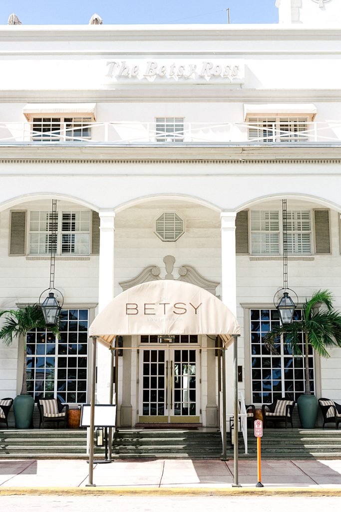 The Betsy Hotel Wedding in Miami, South Beach | Shauna Veasey Photography