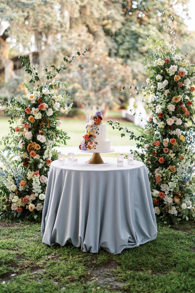 wedding cake with dried flowers